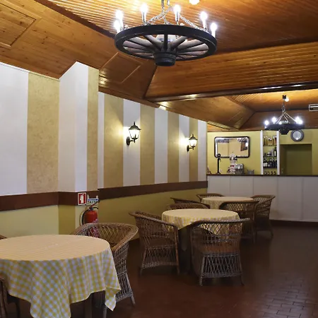 Hotel O Colmo Santana (Madeira)