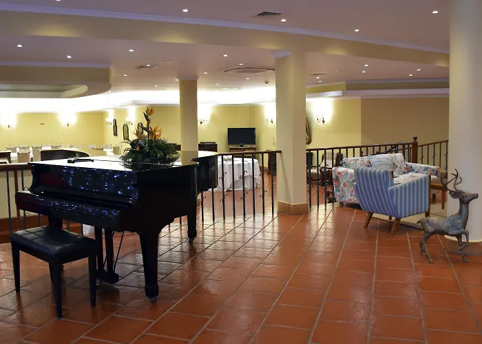 欧科尔莫酒店 4*