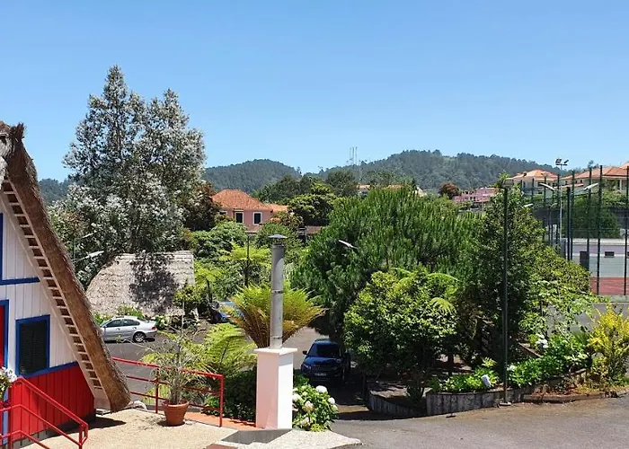 Hotell O Colmo Santana (Madeira)